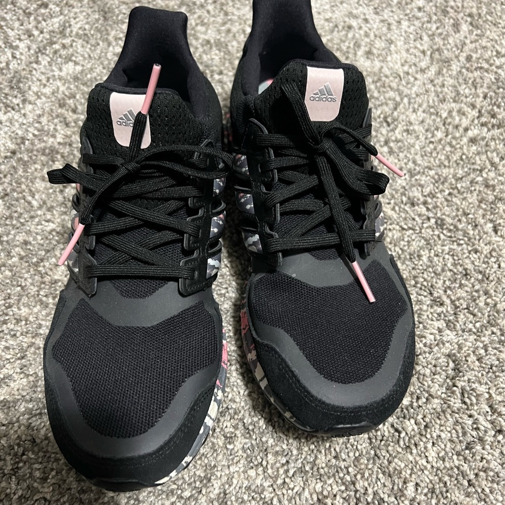 Adidas ultra boost. Good condition. Size 9